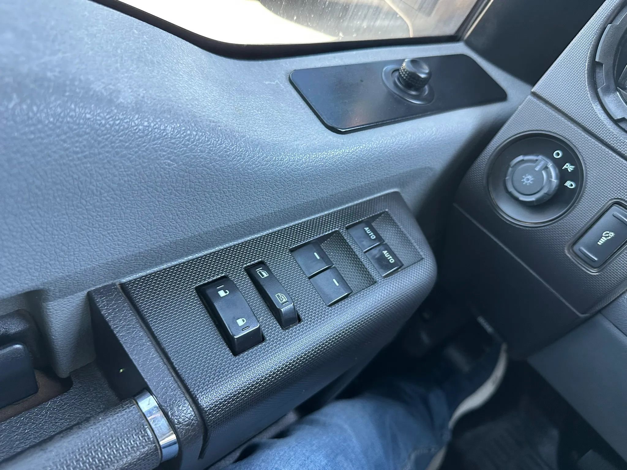 Used 2015 Ford F350 XL w/ Power Equipment Group image 16