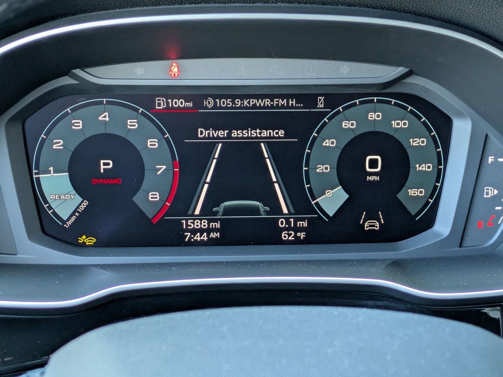 Used 2025 Audi Q3 2.0T Premium w/ Black Optic Sport Package image 12