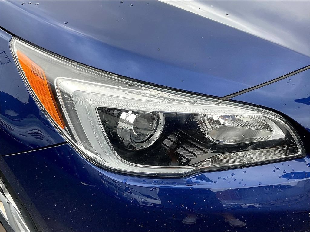 Used 2017 Subaru Outback 2.5i Premium AWD/4WD image 32