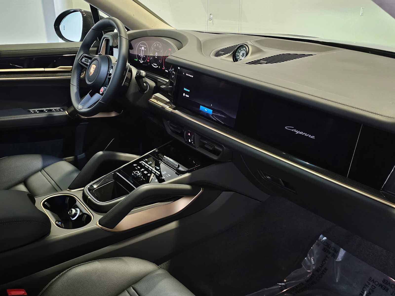 New 2026 Porsche Cayenne Turbo GT image 12