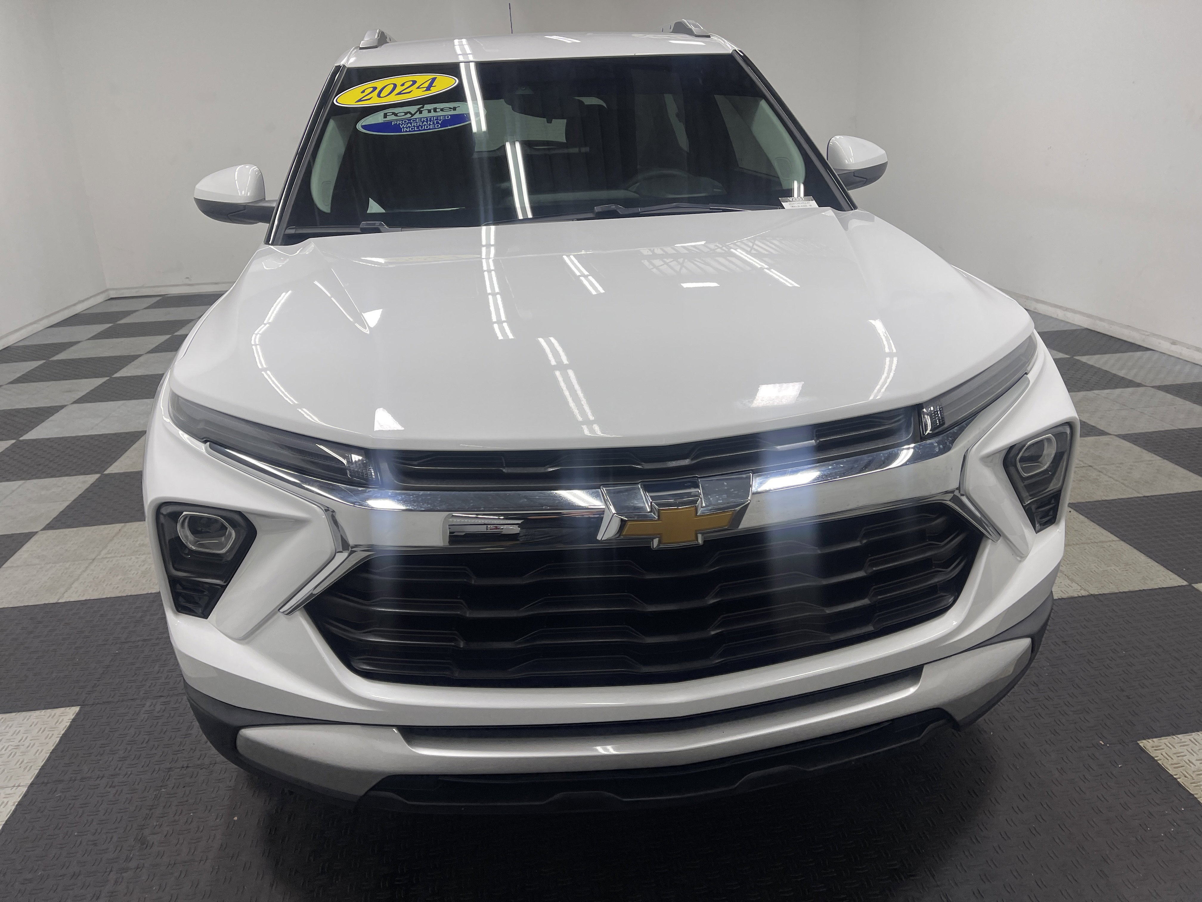 Used 2024 Chevrolet TrailBlazer LT image 7