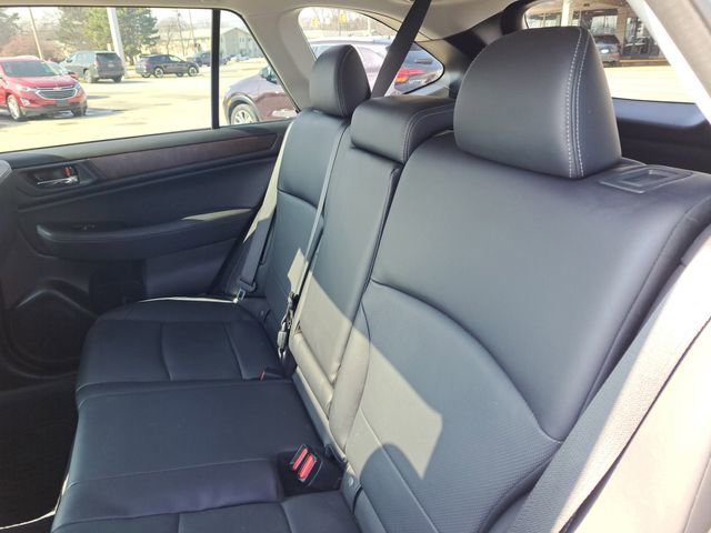 Used 2017 Subaru Outback 2.5i Limited image 21