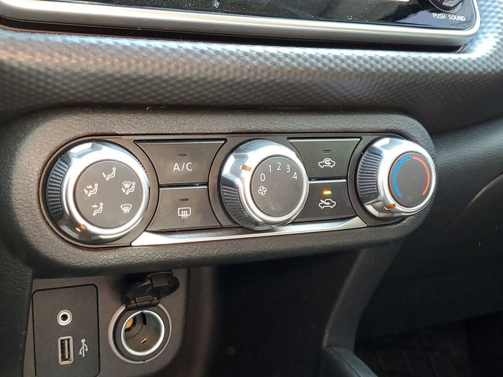 Used 2023 Nissan Kicks S FWD image 29