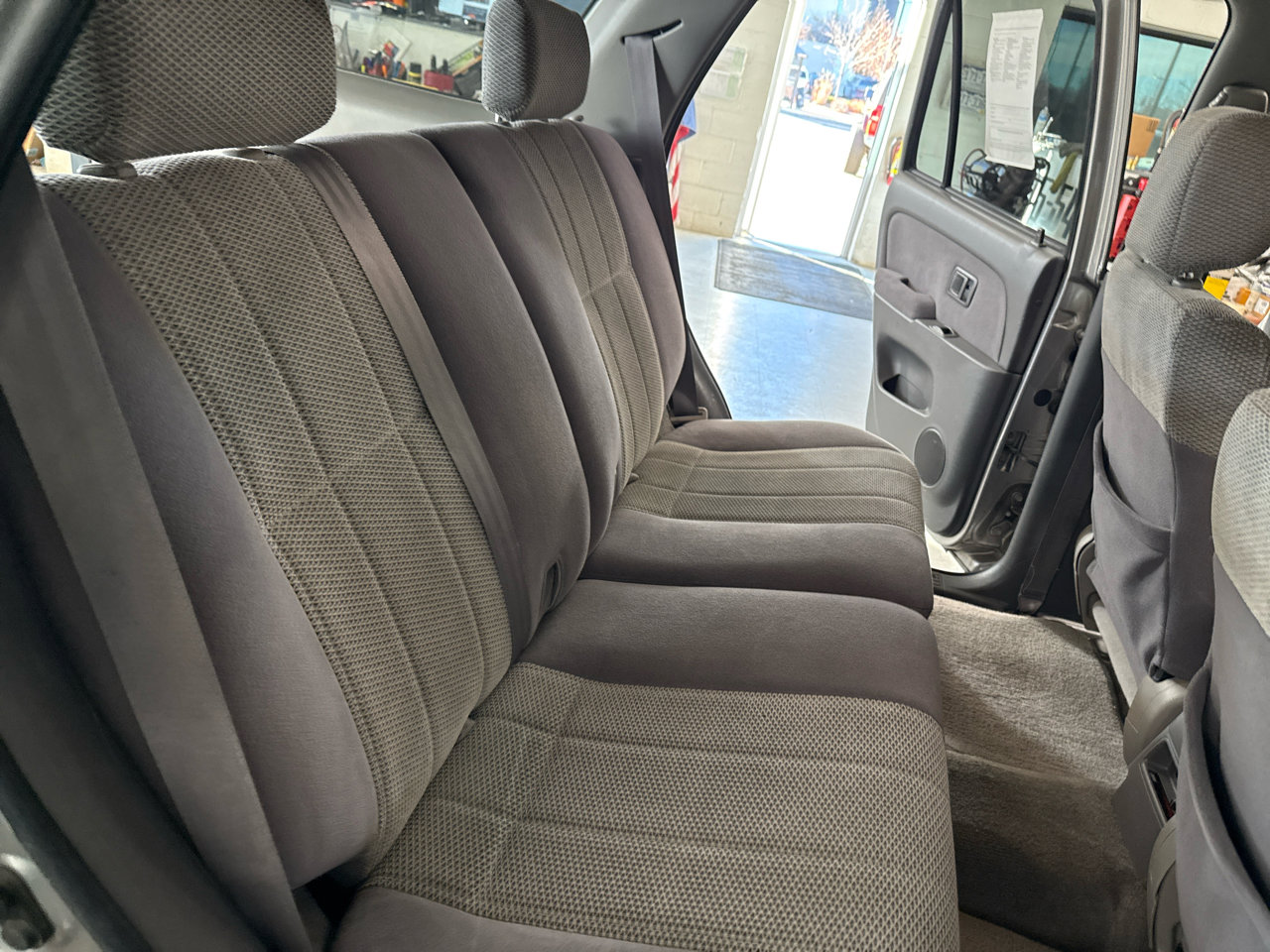 Used 2002 Toyota 4Runner SR5 image 43