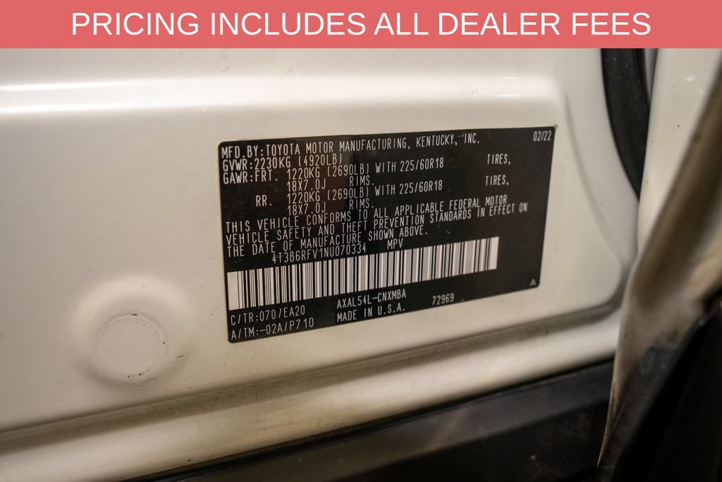 Used 2022 Toyota RAV4 XLE Premium AWD/4WD image 22
