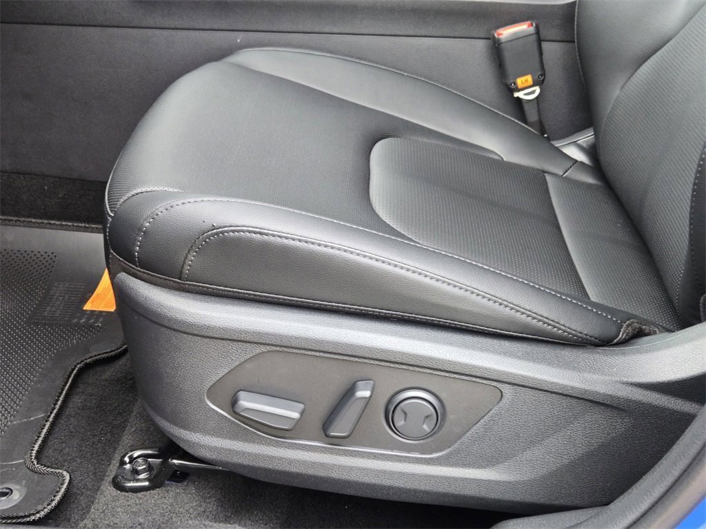 New 2026 Kia Sportage EX image 17