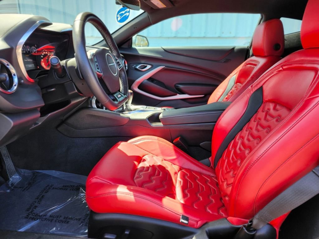 Used 2023 Chevrolet Camaro SS RWD image 12
