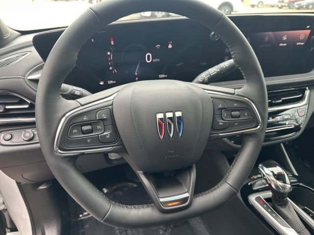 Used 2025 Buick Envista Avenir image 21