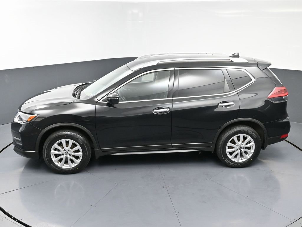 Used 2020 Nissan Rogue SV image 46