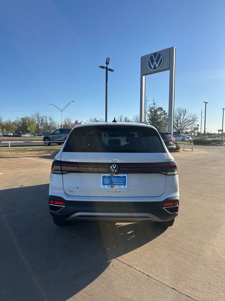 New 2026 Volkswagen Taos SE FWD image 6