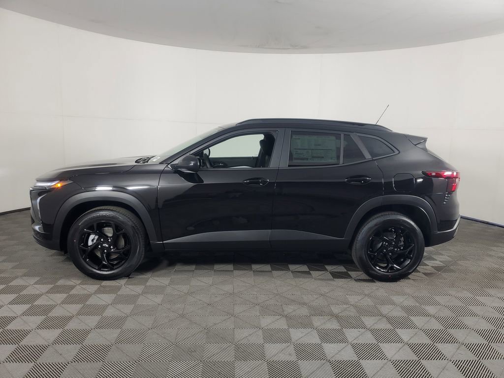 New 2026 Chevrolet Trax LT w/ Midnight Edition image 7