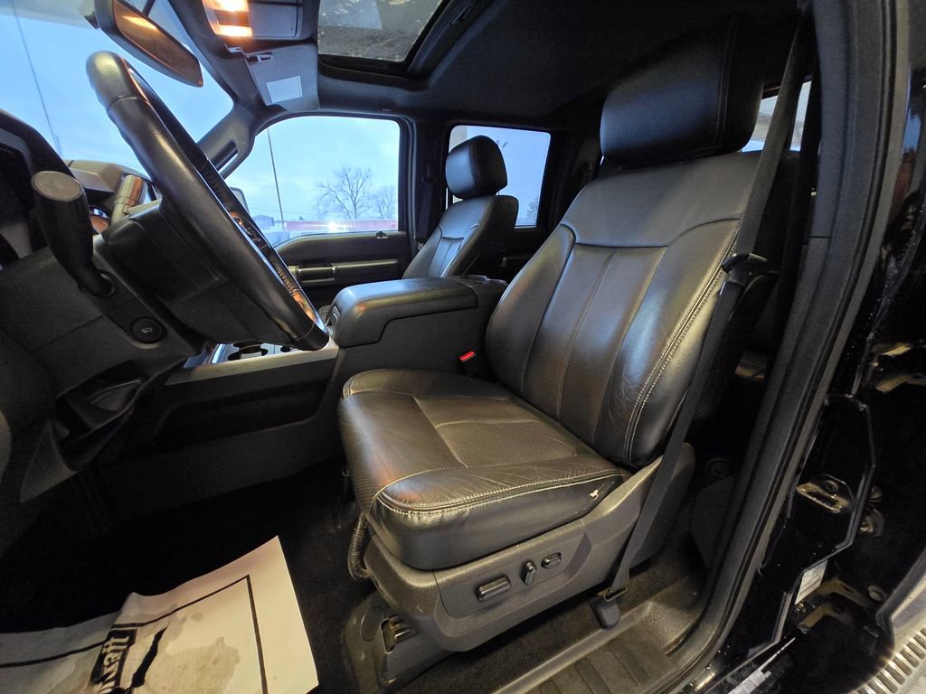 Used 2016 Ford F250 Lariat w/ Lariat Ultimate Package image 7