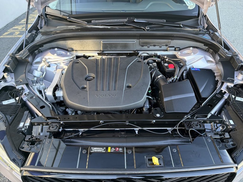 New 2026 Volvo XC60 B5 Plus w/ Climate Package AWD/4WD image 14