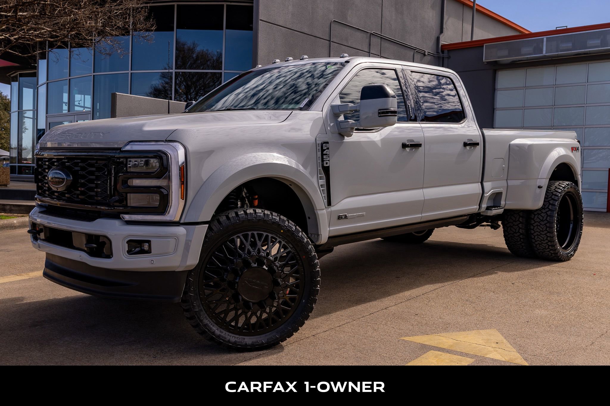Used 2026 Ford F450 Platinum w/ Platinum Plus Package image 5