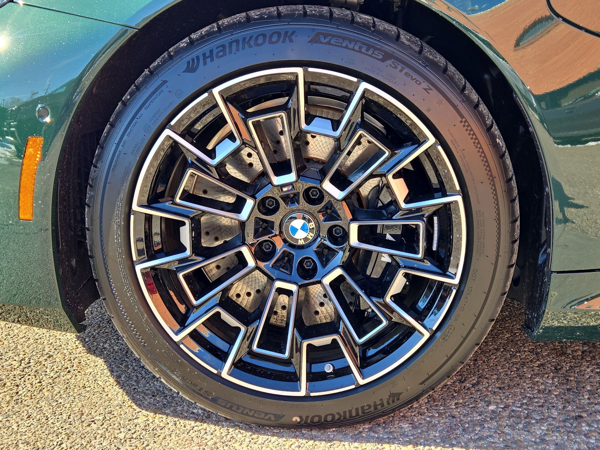 New 2026 BMW M5 image 11