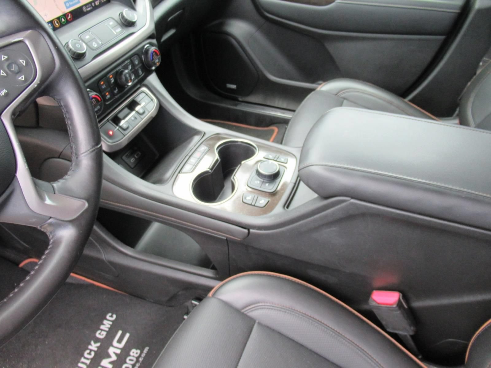 Used 2021 GMC Acadia AT4 w/ Trailering Package AWD/4WD image 16