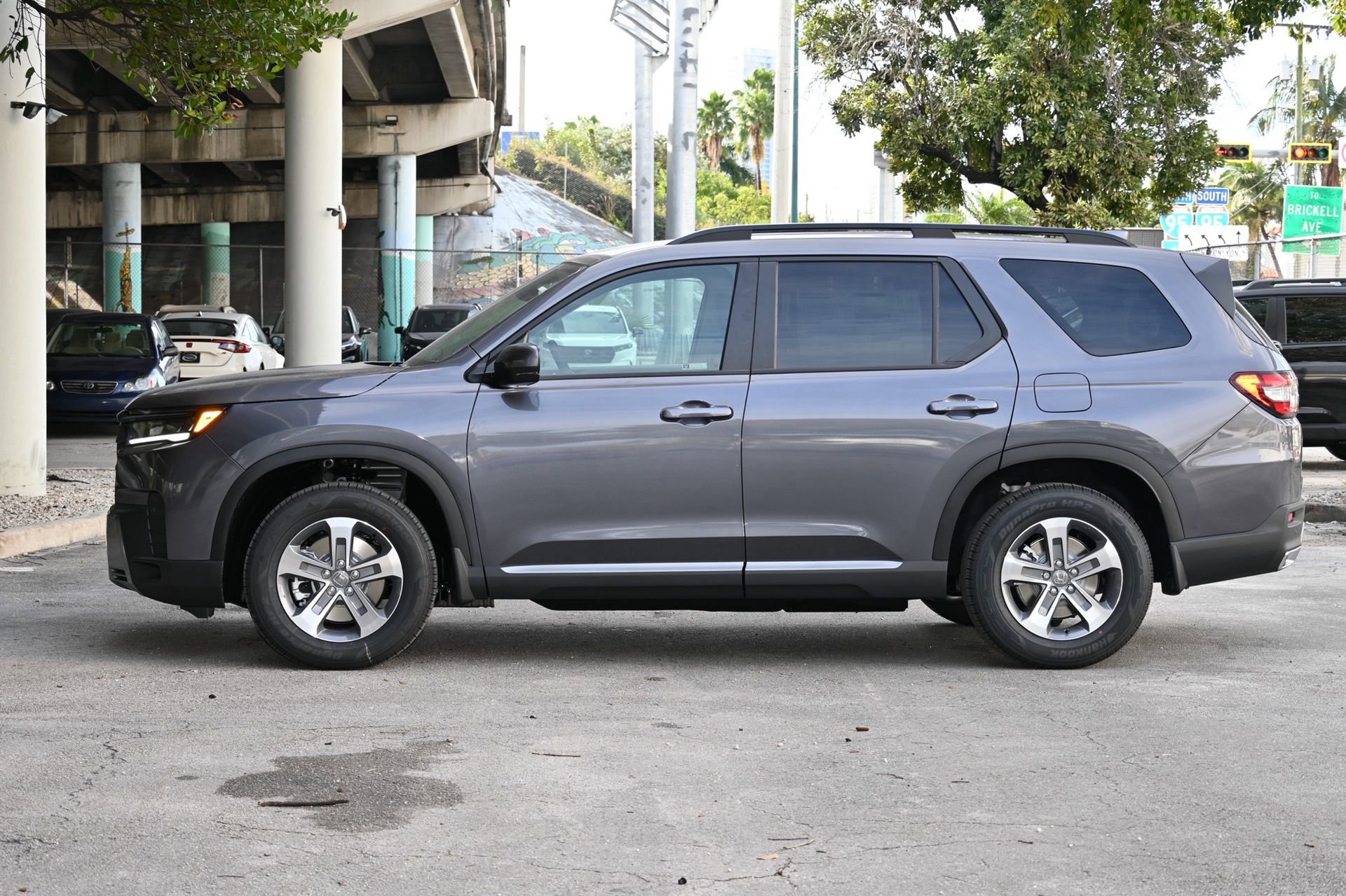 New 2026 Honda Pilot EX-L image 8
