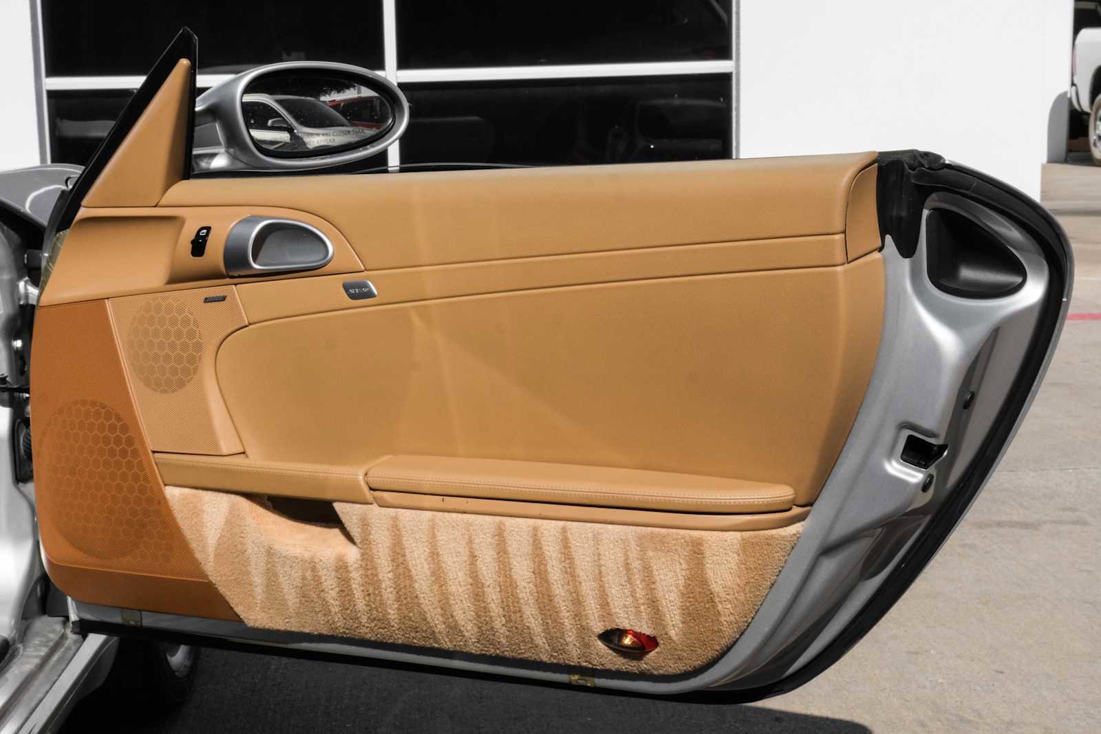 Used 2006 Porsche Cayman S image 39