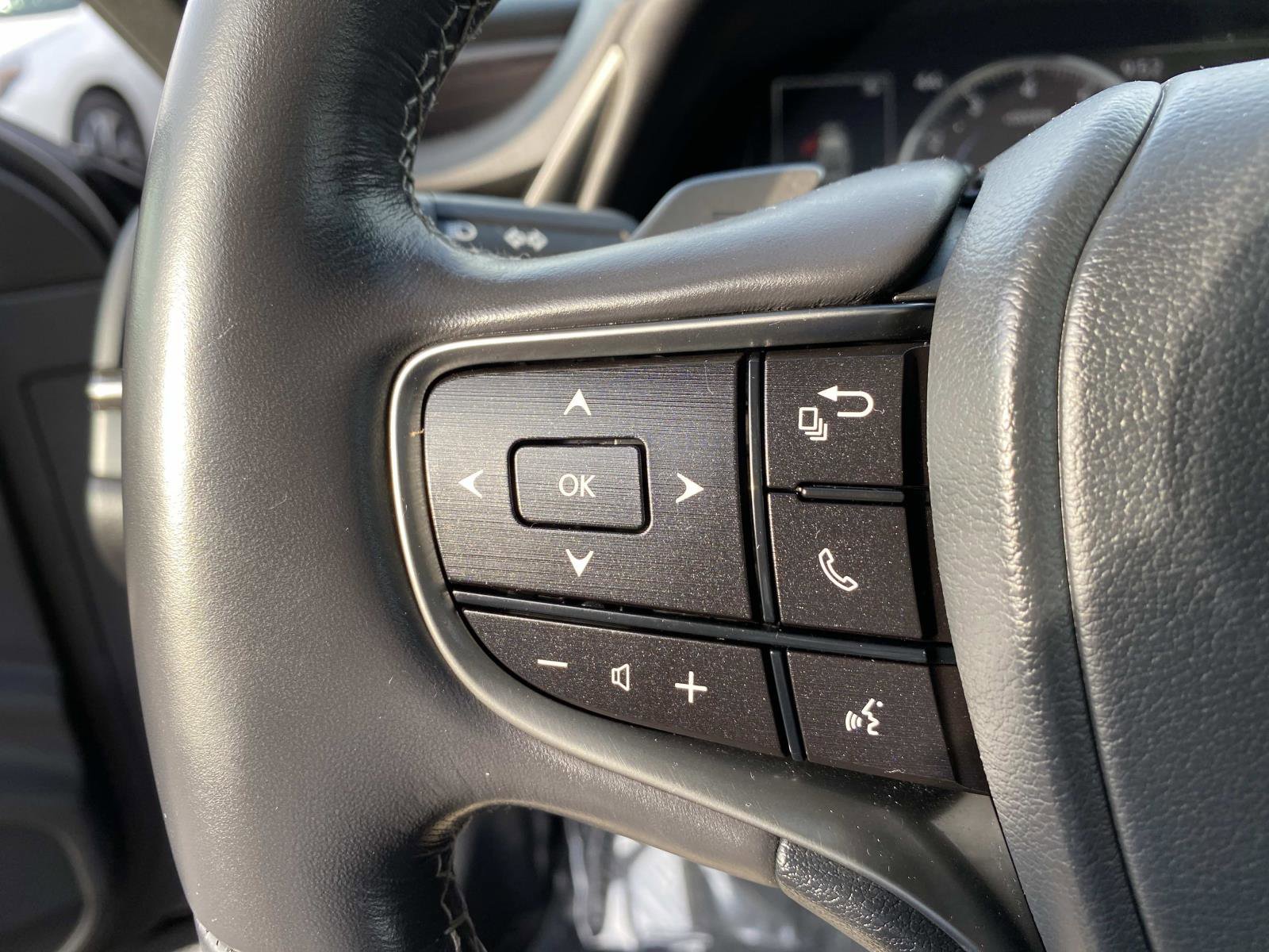 Used 2020 Lexus ES 350 w/ Luxury Package image 19