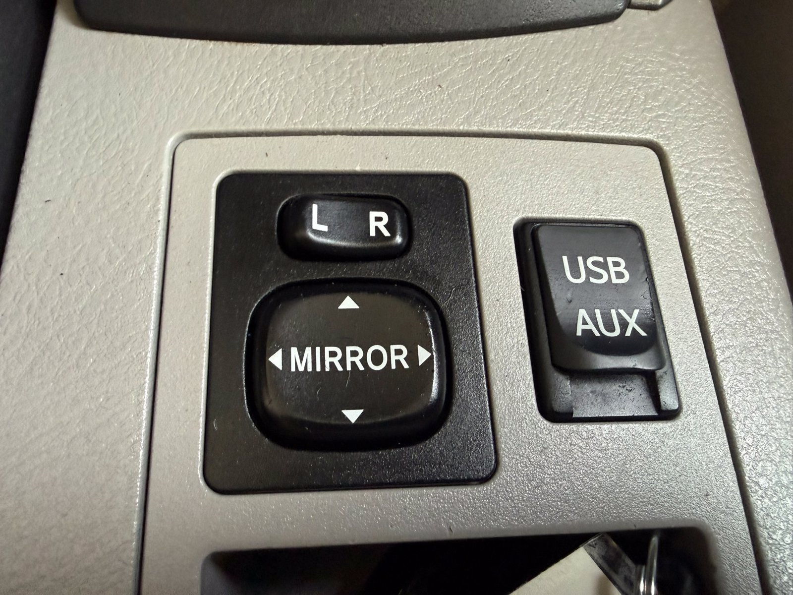 Used 2012 Toyota RAV4 Limited w/ Premium Plus Value Pkg AWD/4WD image 38