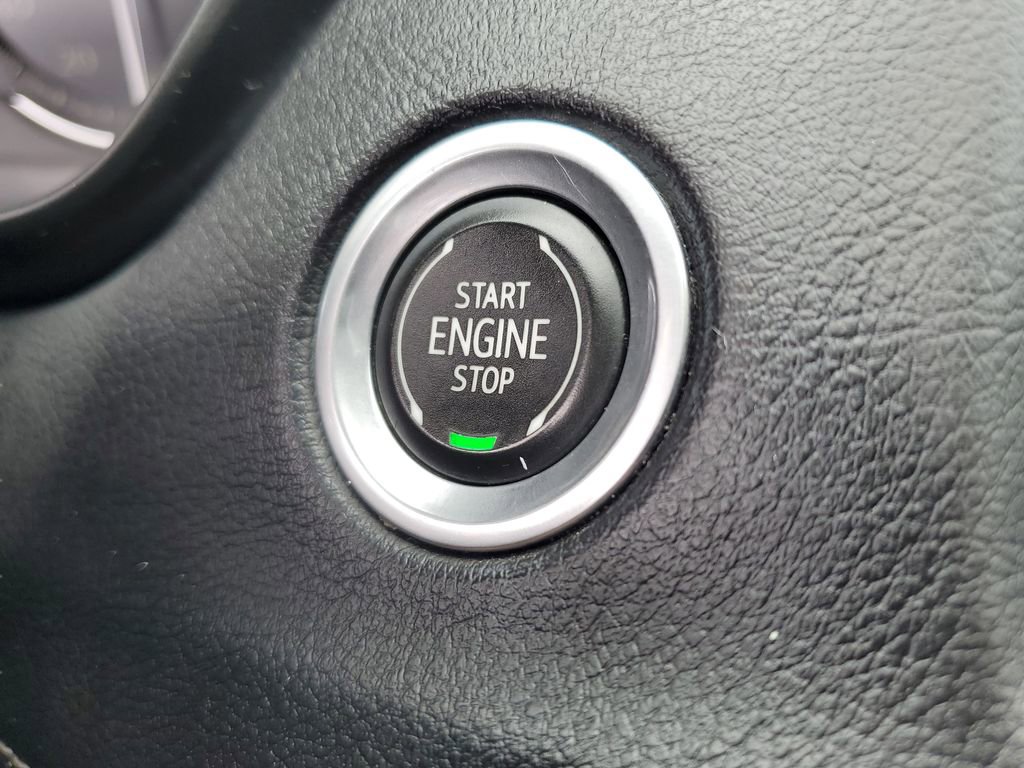 Used 2023 Cadillac XT4 Luxury image 27