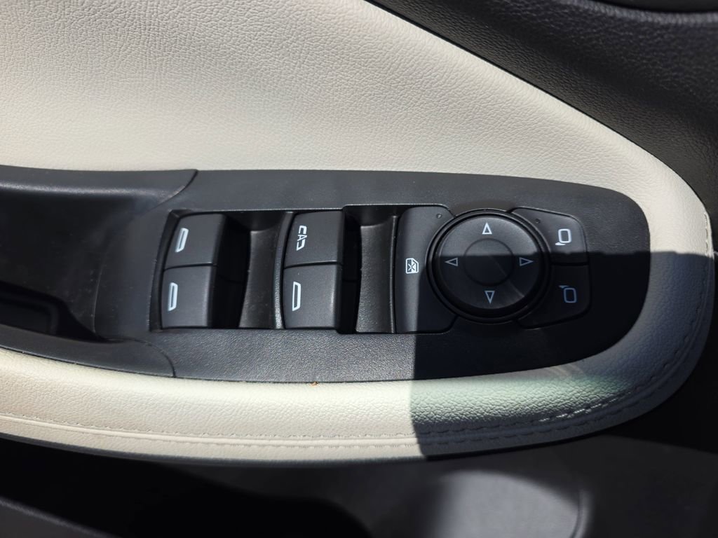 Certified 2023 Buick Encore GX Preferred FWD image 29