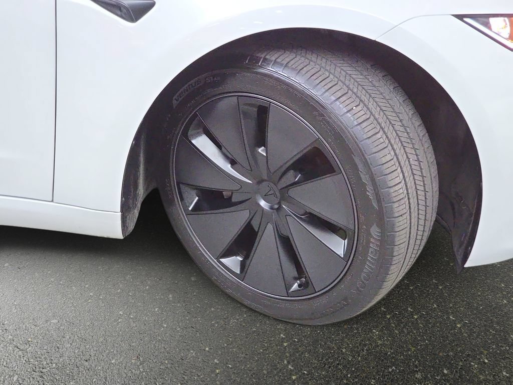 Used 2024 Tesla Model 3 Standard Range RWD image 34