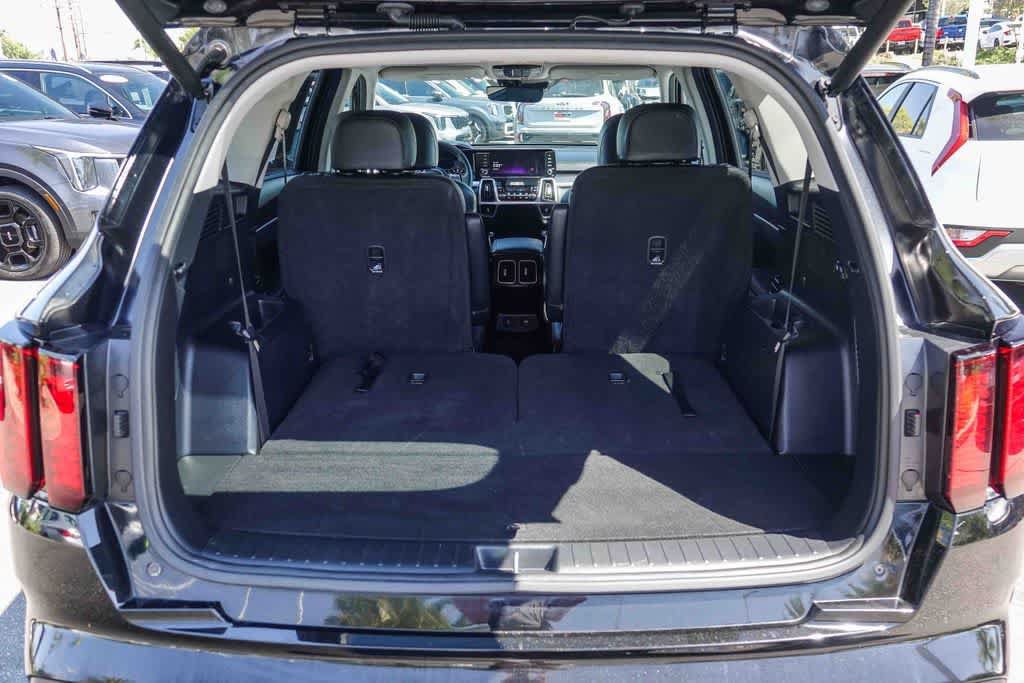Certified 2023 Kia Sorento EX FWD image 23
