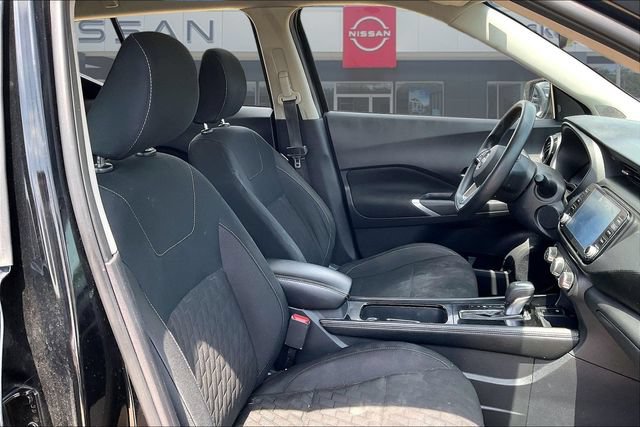 Used 2024 Nissan Kicks SV FWD image 27