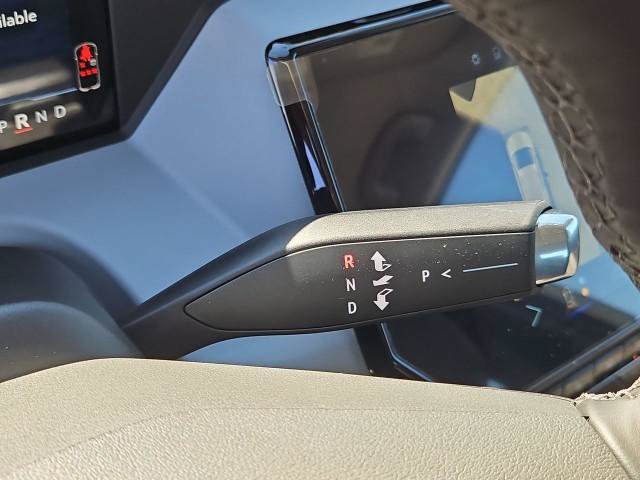 New 2027 Chevrolet Bolt RS w/ Technology Package FWD image 16