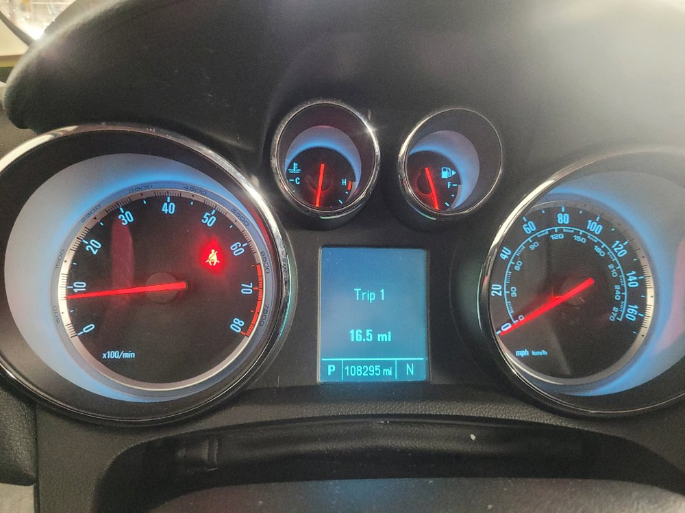 Used 2015 Buick Encore FWD image 23