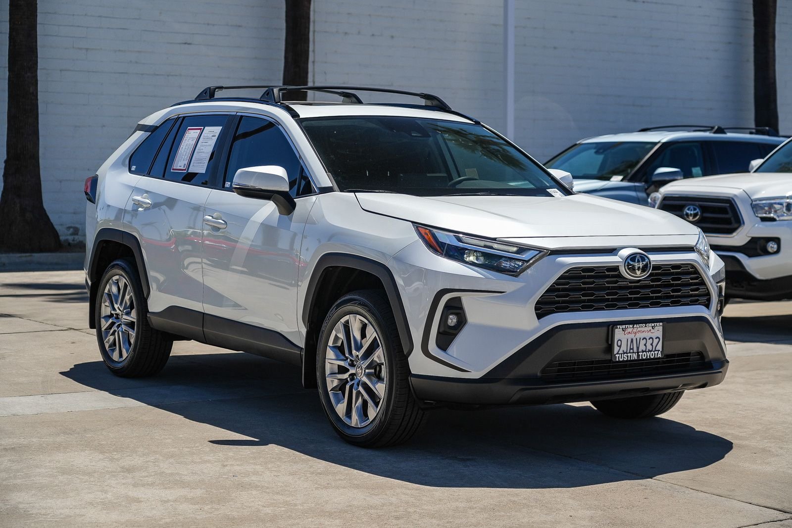 Certified 2023 Toyota RAV4 XLE Premium FWD image 5