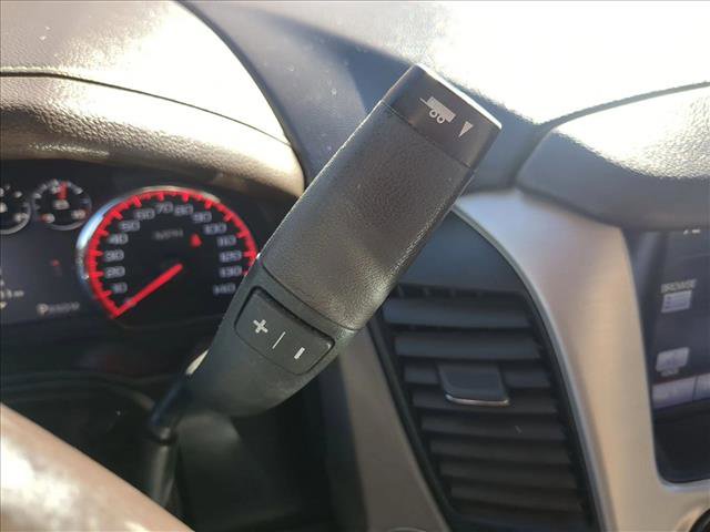 Used 2015 GMC Yukon Denali w/ Premium Package image 12