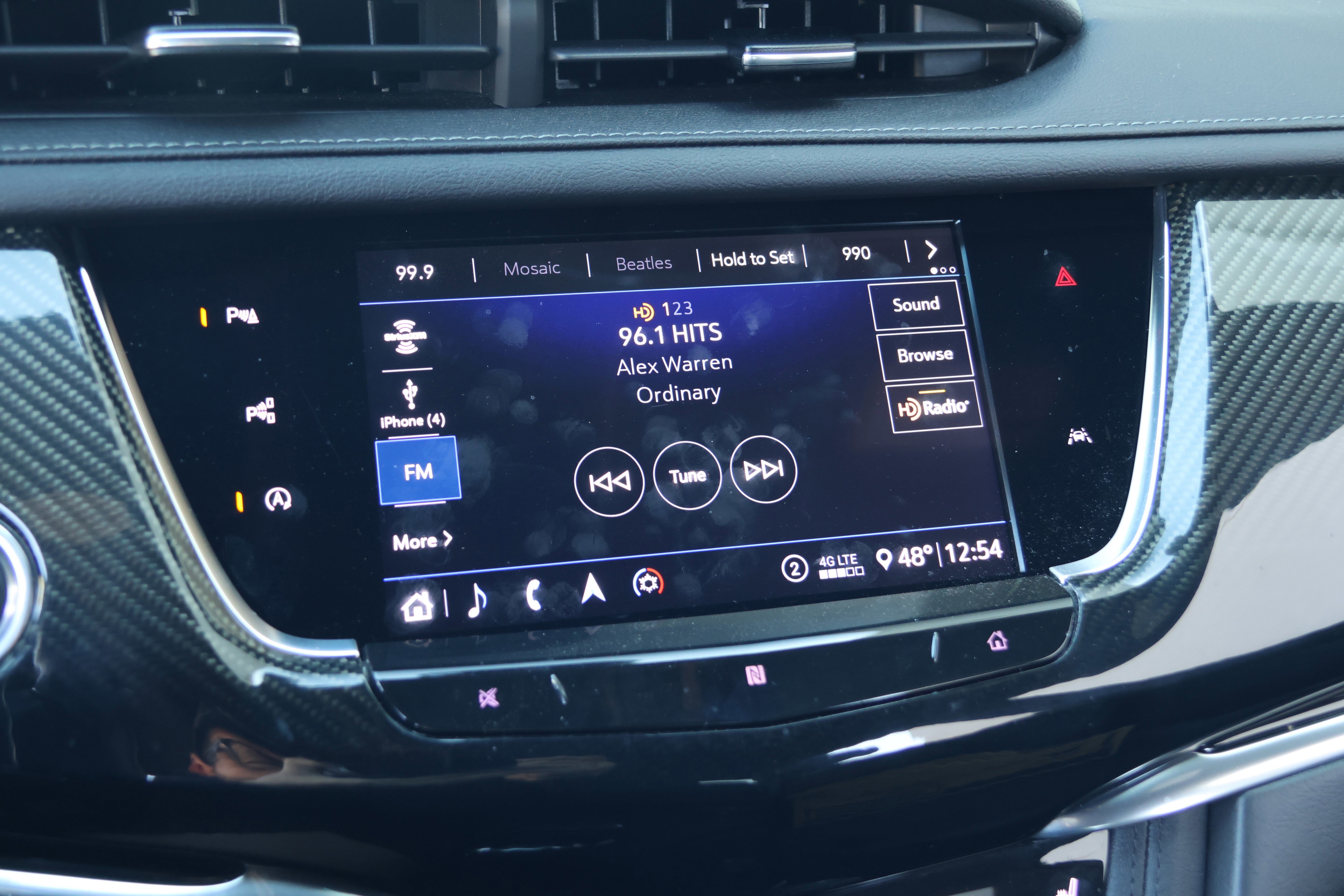 Used 2020 Cadillac XT6 Sport image 24