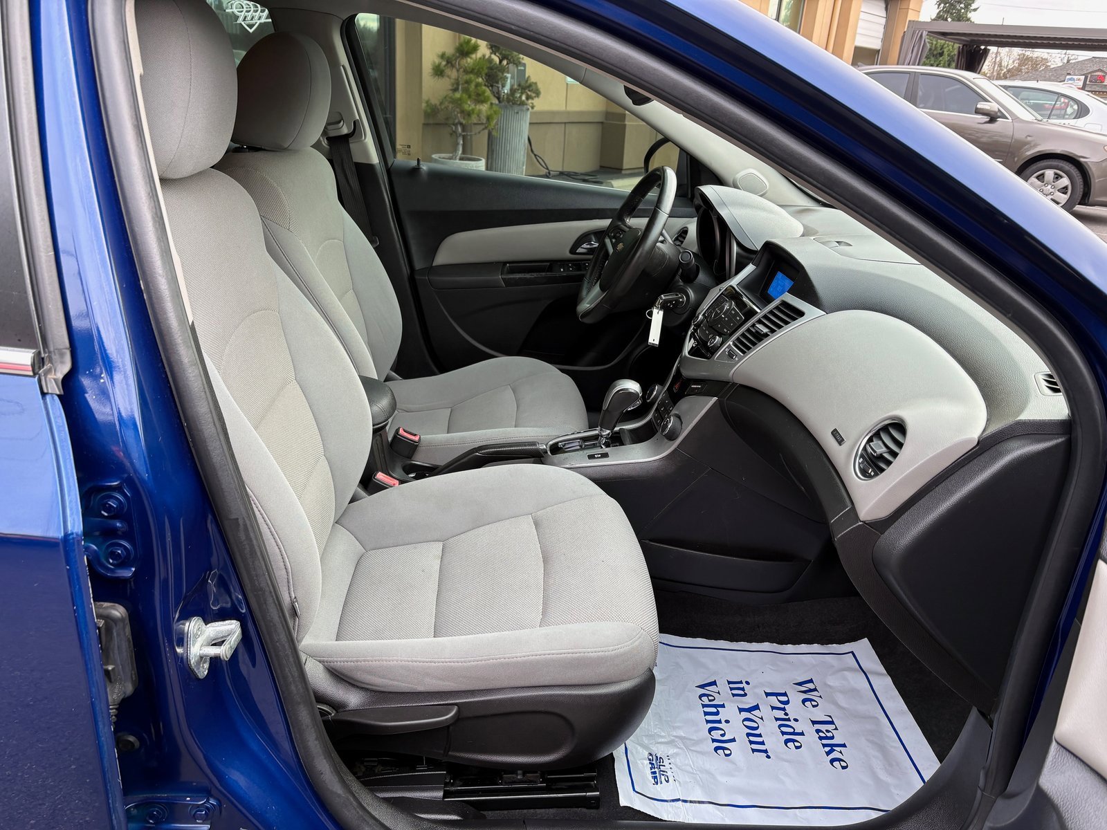 Used 2012 Chevrolet Cruze LT image 20