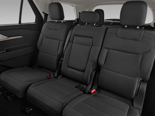 Used 2025 Ford Explorer ST AWD/4WD image 11