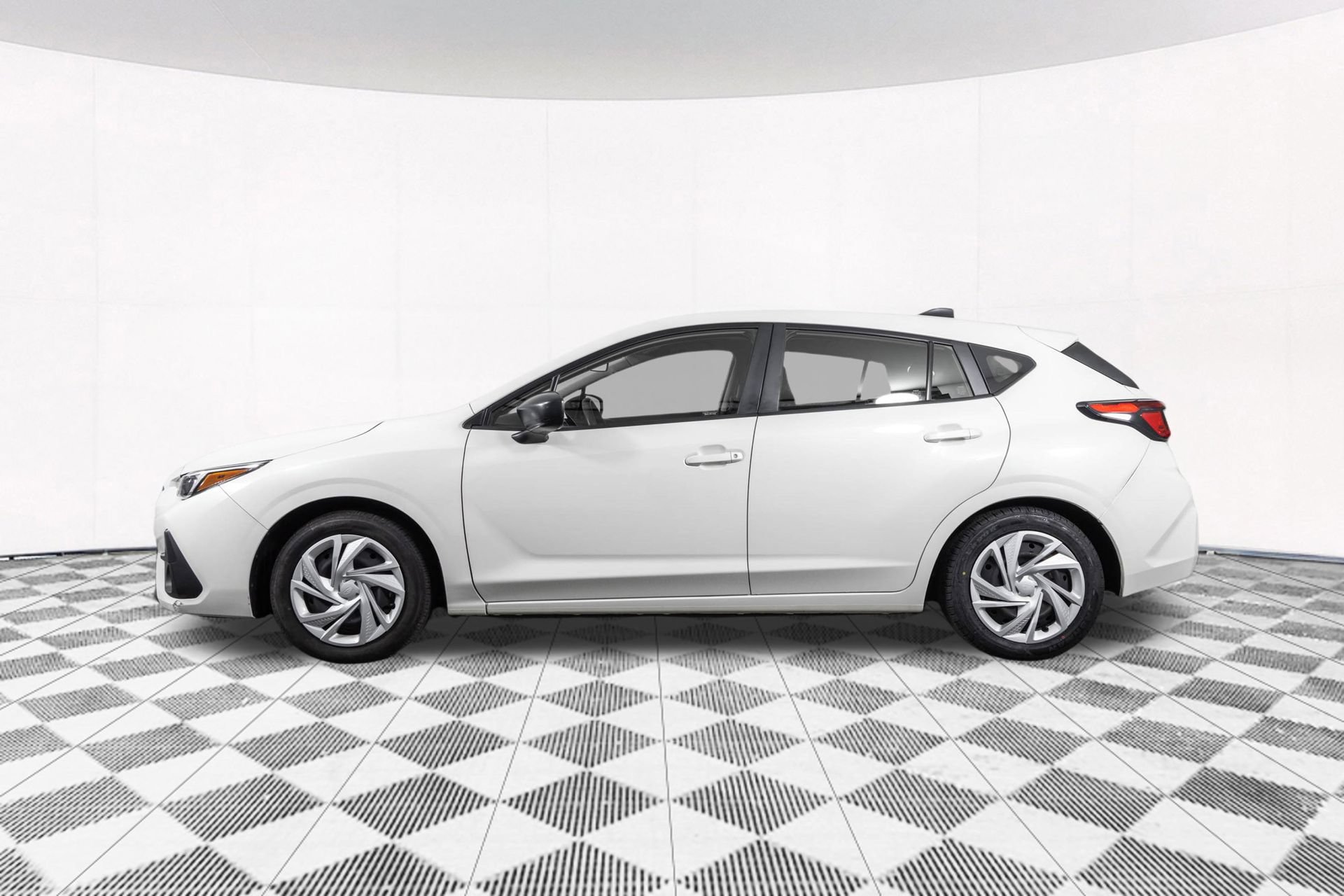 Used 2024 Subaru Impreza 2.0i AWD/4WD image 12