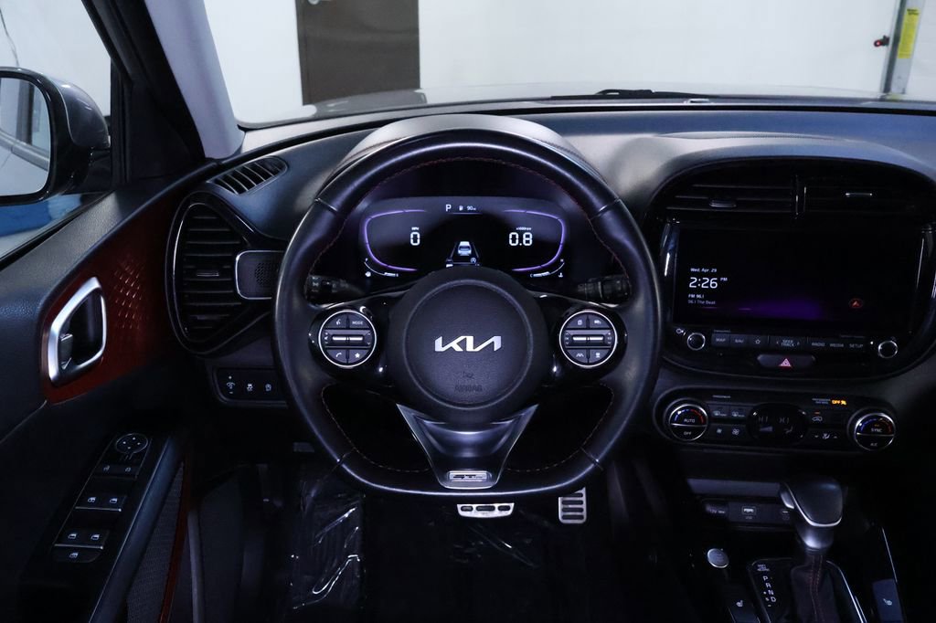 Used 2023 Kia Soul GT-Line w/ GT-Line Technology Package FWD image 19