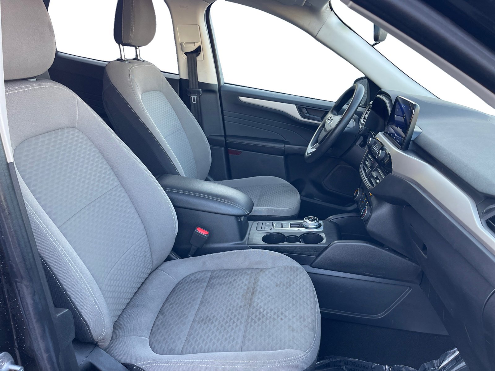 Used 2022 Ford Escape SE image 15