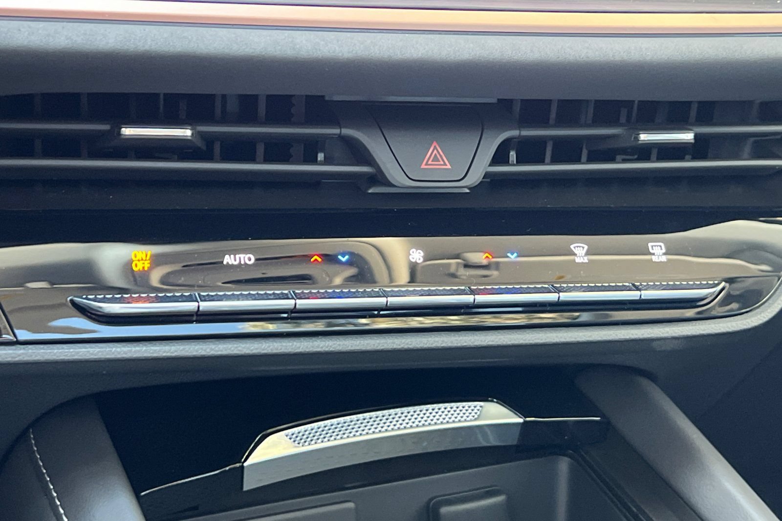 New 2026 Buick Envision Sport Touring AWD/4WD image 23