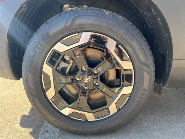 New 2026 Hyundai Santa Fe SE image 7