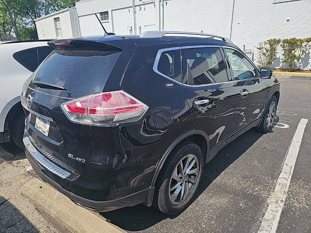 Used 2015 Nissan Rogue SL image 5