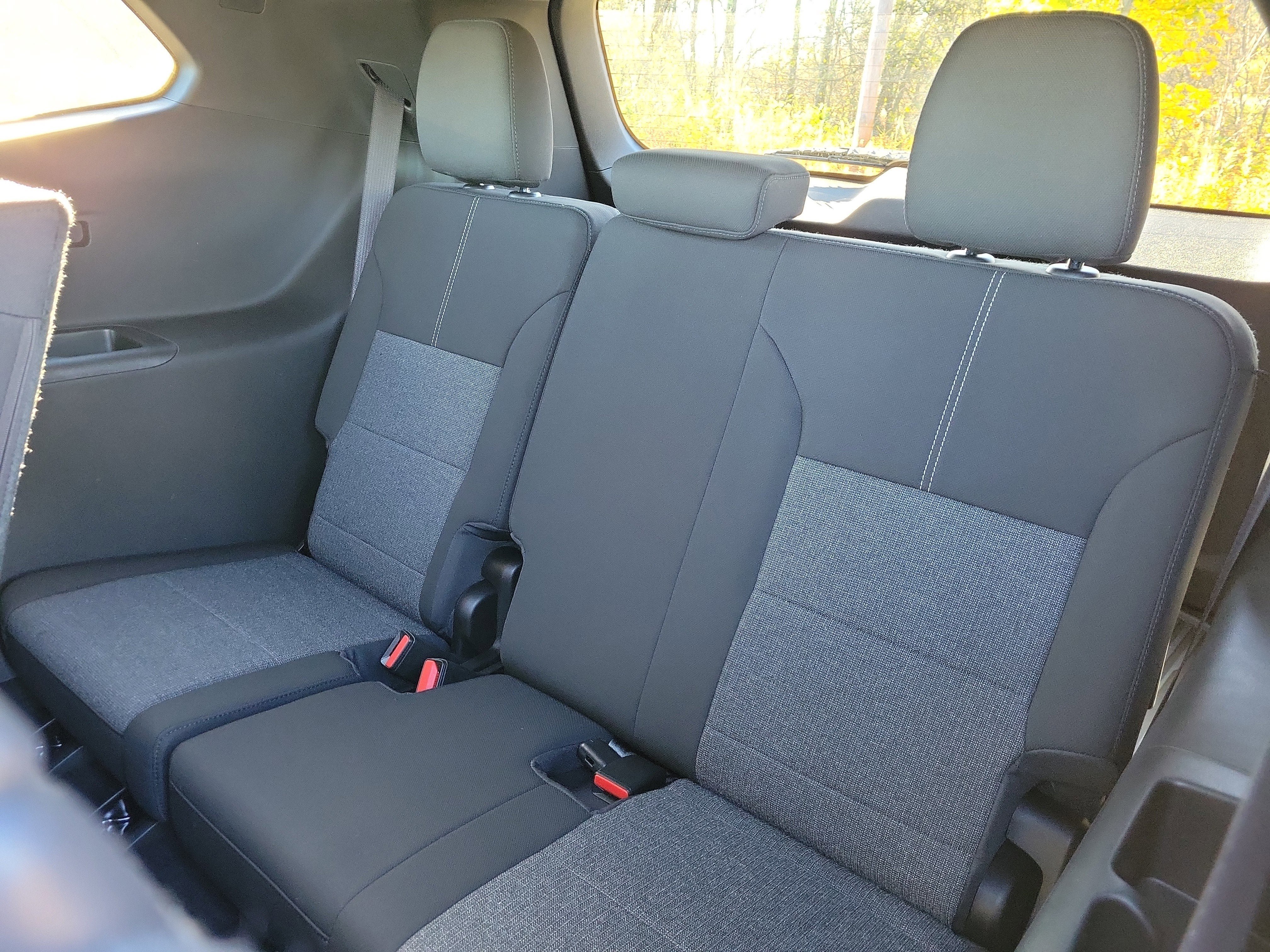 New 2026 GMC Acadia Elevation w/ LPO, Floor Liner Package AWD/4WD image 28