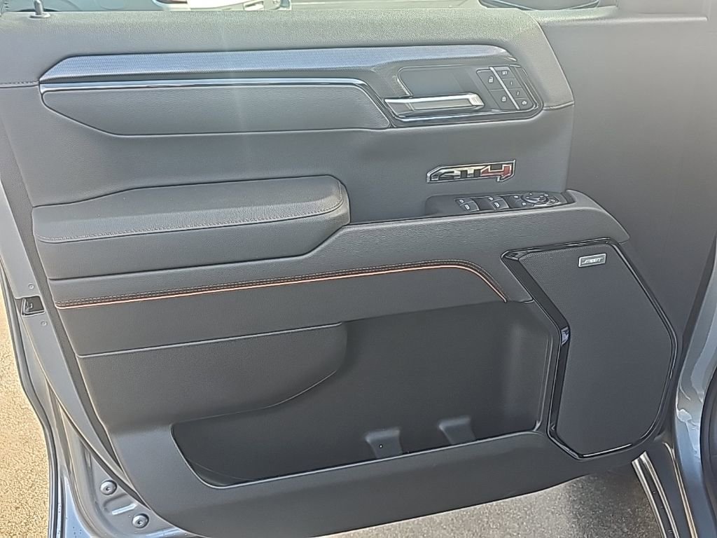 New 2026 GMC Sierra 1500 AT4 w/ Technology Package image 10