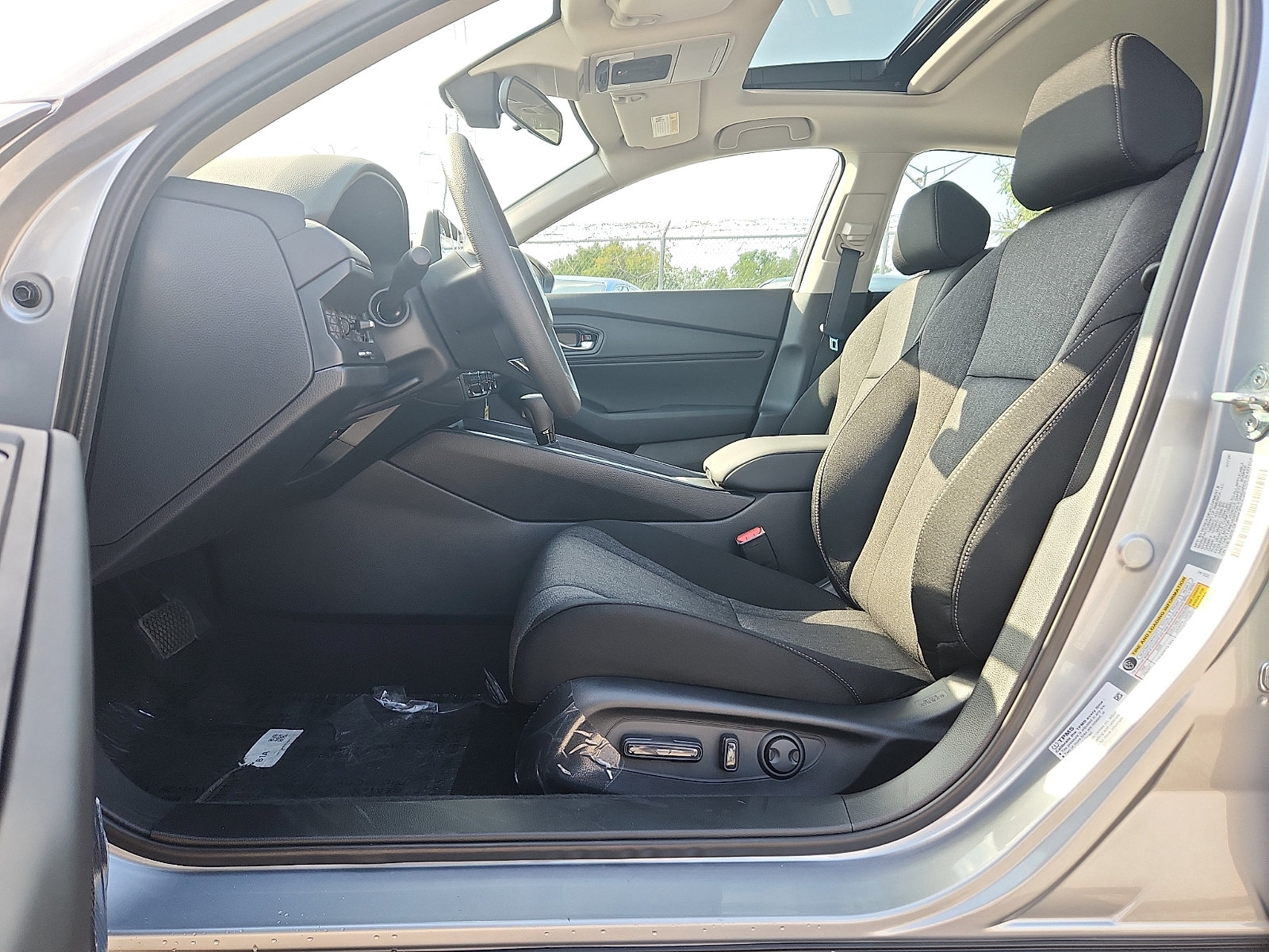 New 2026 Honda Accord SE image 9