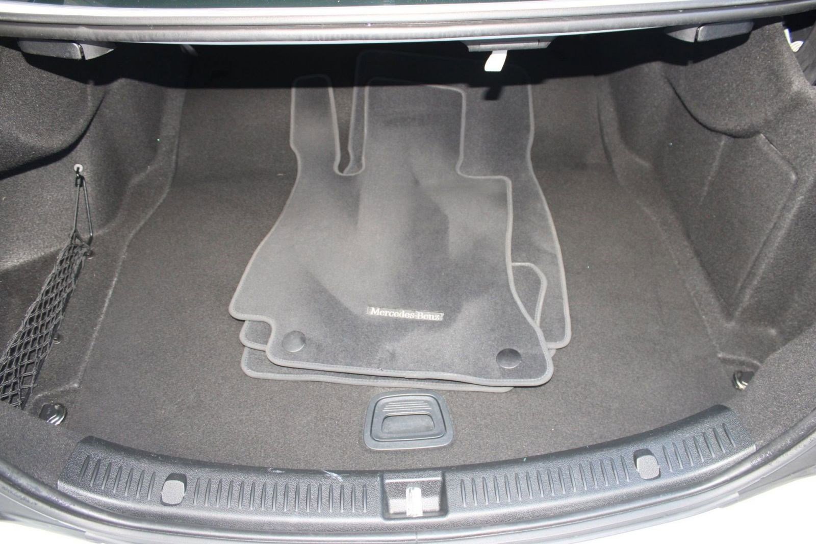 Used 2019 Mercedes-Benz E 300 image 29