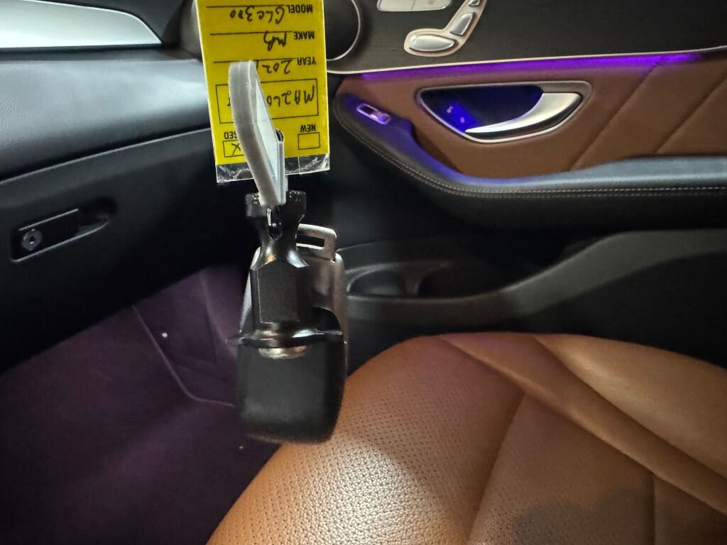 Used 2021 Mercedes-Benz GLC 300 4MATIC image 12