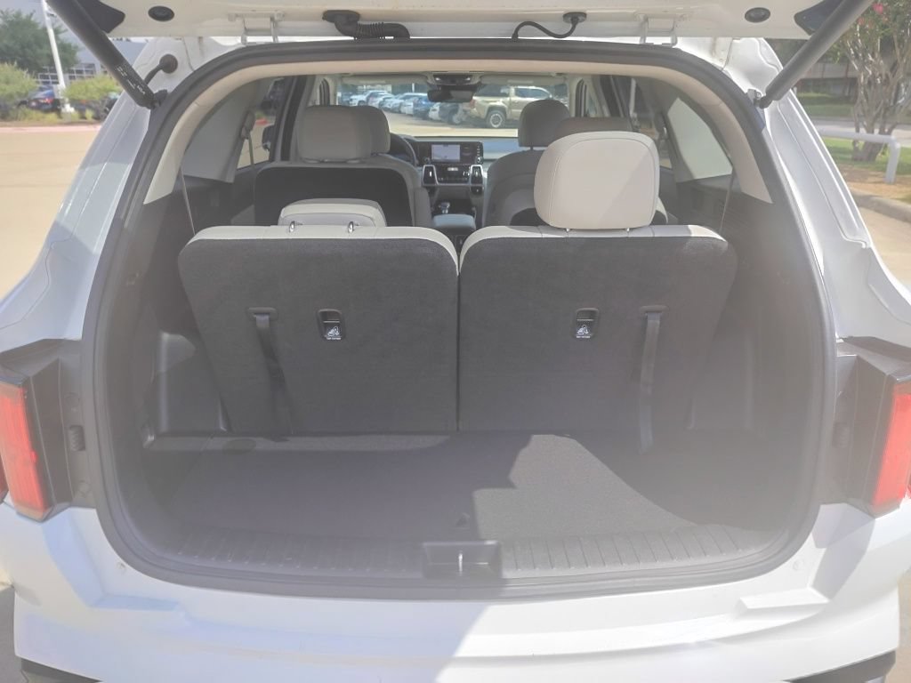 Used 2023 Kia Sorento SX FWD image 11