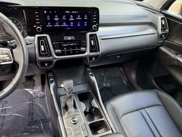 Certified 2023 Kia Sorento S w/ Panoramic Sunroof Package FWD image 18