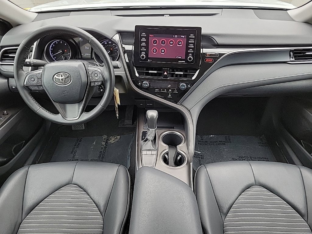 Used 2023 Toyota Camry SE FWD image 17